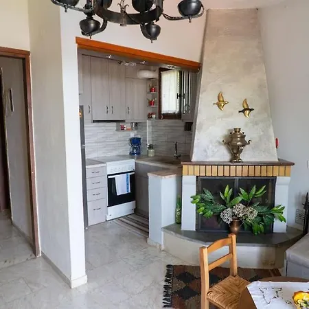 Cozy Pelion House-on The Main Road Of * Mourésion